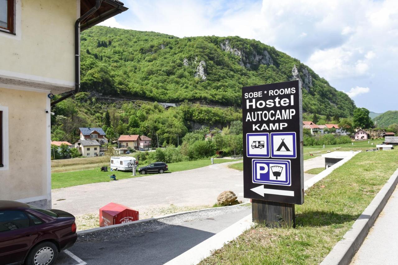 Sobe Sa Kupatilom Jajce Exterior foto